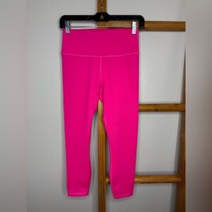 Fabletics Hot Pink Cropped Leggings